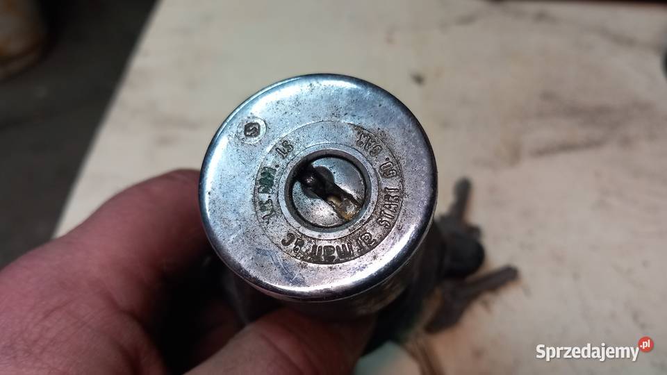 stacyjka PRL Polonez Fiat 125p osobowe Stacyjki i kluczyki małopolskie Oświęcim