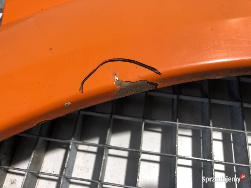 BŁOTNIK PRAWY PRZÓD VW CARFTER 30 35 Bus 0616