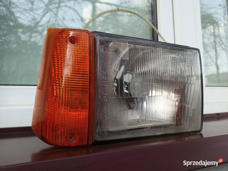 Seat Marbella lampa przednia prawa reflektor Sieradz sprzedam