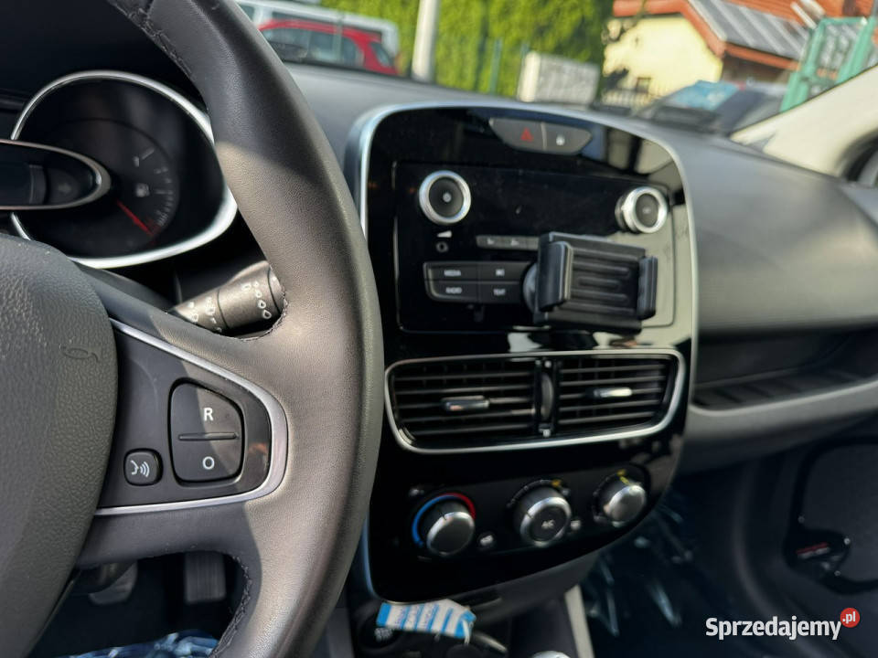 Renault Clio RatyZamianaGwarancja Renault Clio bluetooth Gdów