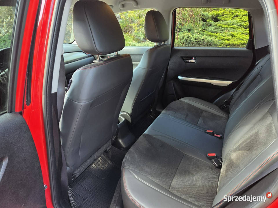 Suzuki Vitara Bezwypadek Serwis Navi Kamera serwisowany w ASO Zagnańsk