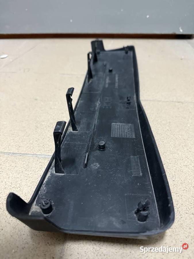 PODKŁADKA POD TABLICĘ REJESTRACYJNĄ MERCEDS Rzeszów