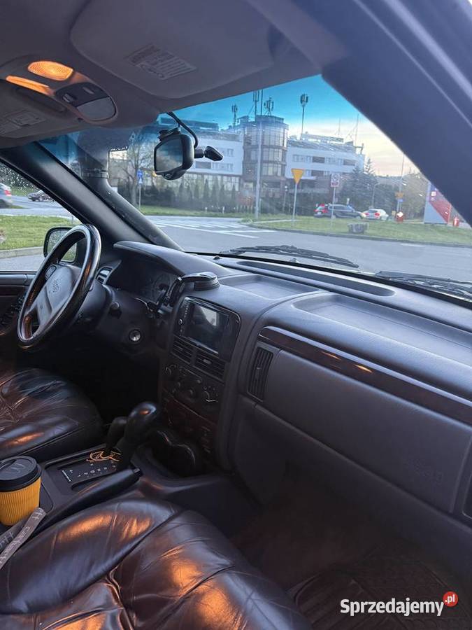 JEEP GRAND CHEROKEE WJ 47 V8 220 z 2000 r Kielce