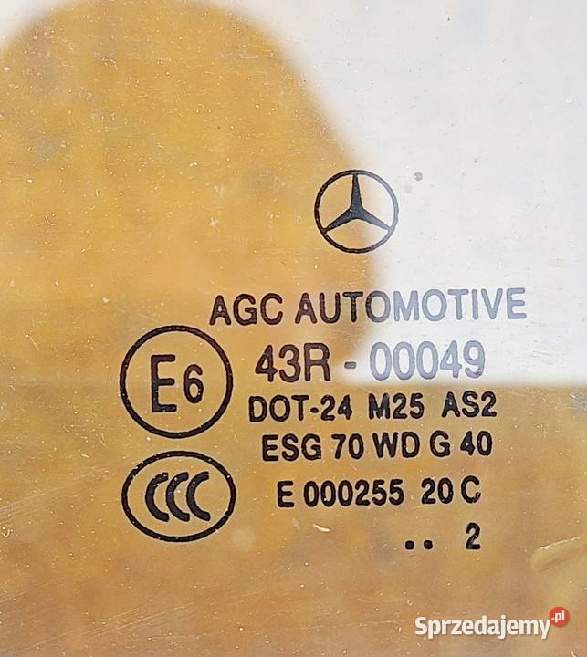 MERCEDES W204 LIFT 2012 DRZWI LEWY TYŁ KOD Radom
