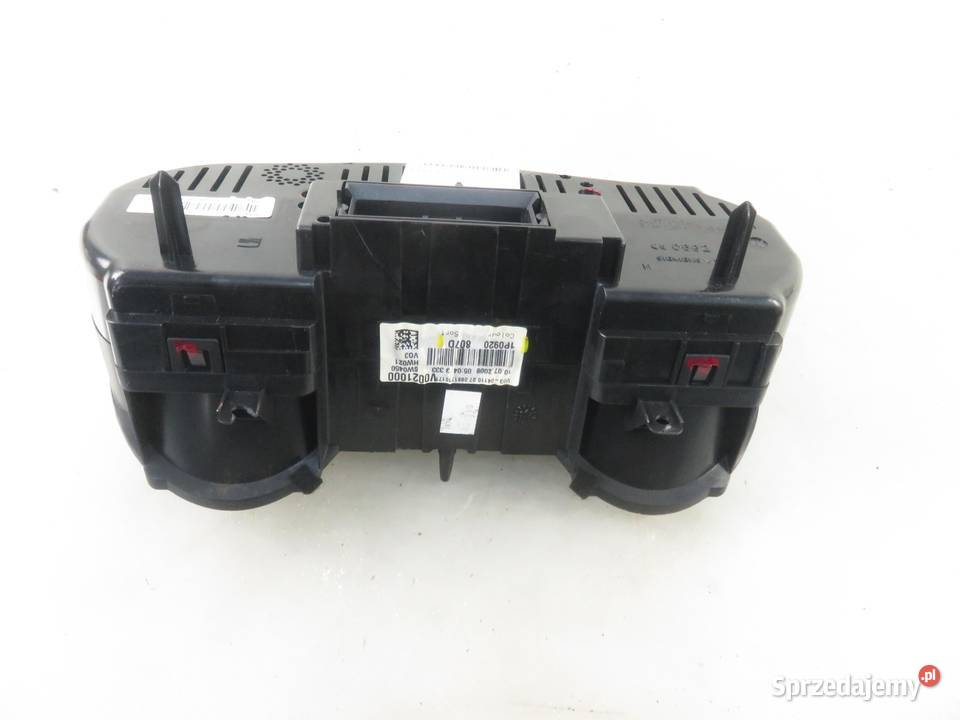 LICZNIK SEAT LEON II 14 16V 1P0920807D osobowe