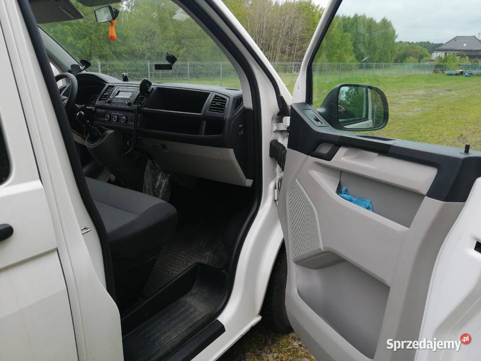 Volkswagen Transporter T6 9 osobowy 20 TDI śląskie Krzepice sprzedam