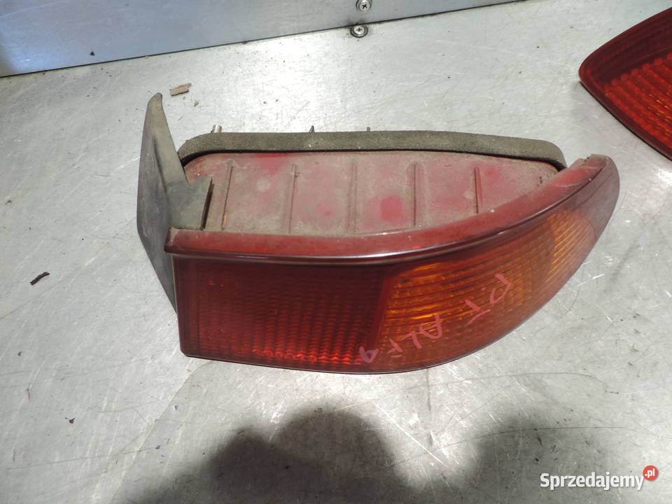 LAMPA TYLNA TYŁ PRAWA ALFA ROMEO 145 3D Lampy tylne Nowy Sącz