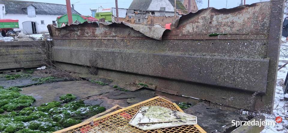 Przyczepa jednoosiowa wywrotka do remontu