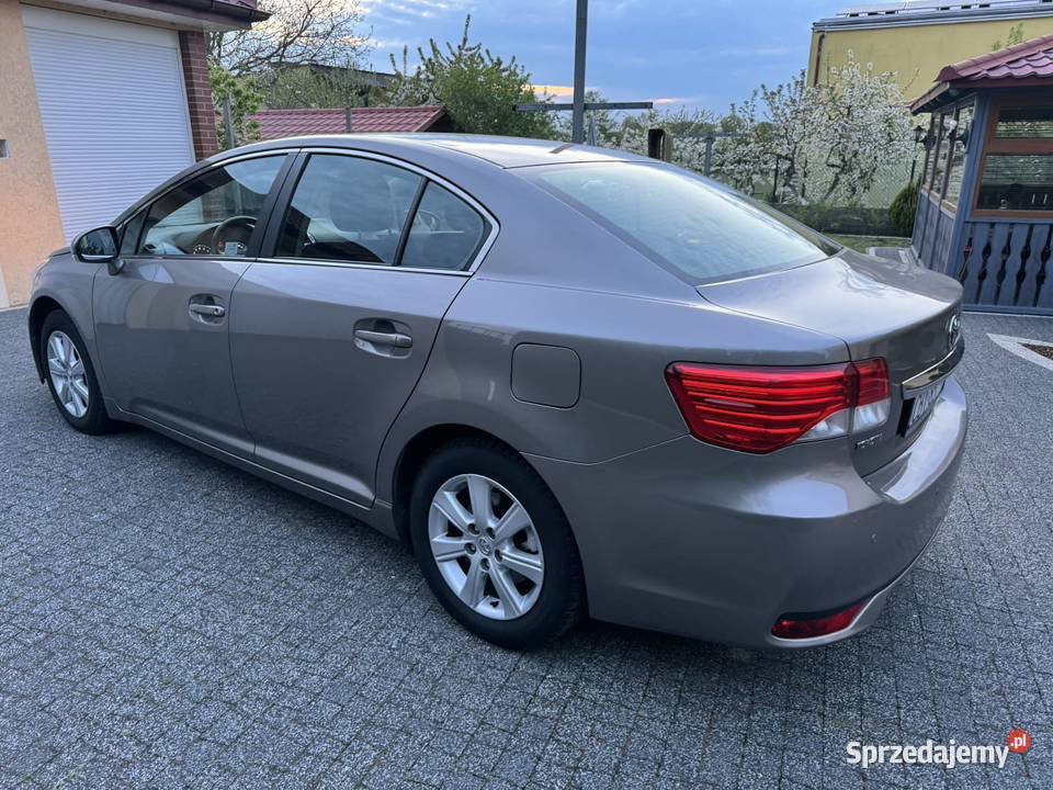 Zadbana Toyota Avensis z LPG Super stan światła przeciwmgielne Avensis Bydgoszcz