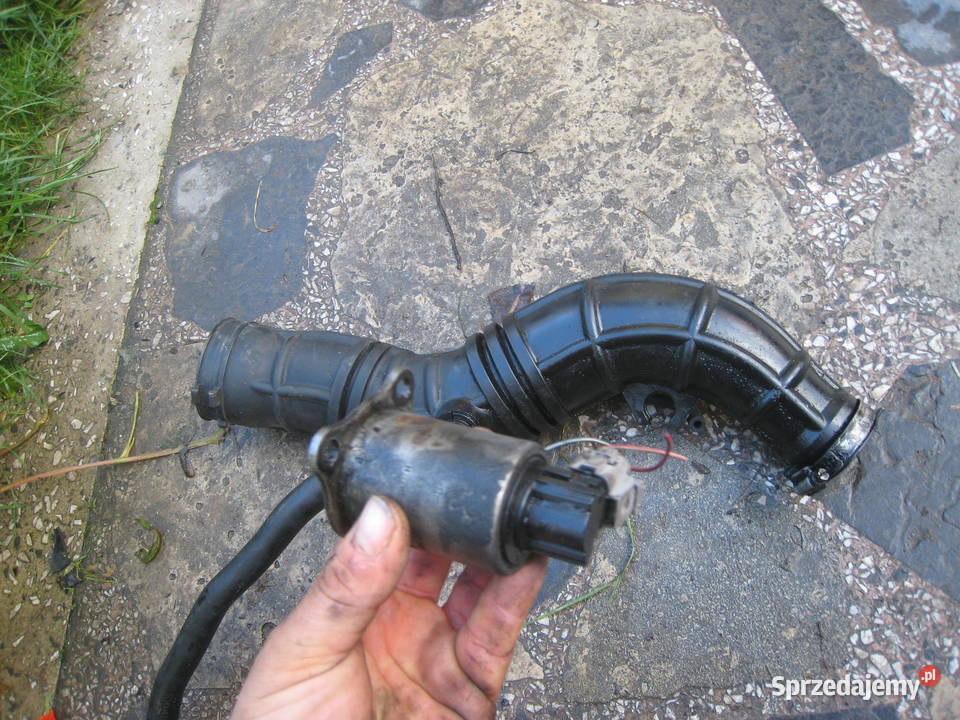 Zawór EGR 19 DCI Volvo s40 v40 Mitsubishi sprzedam