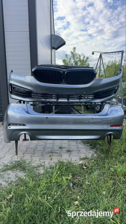 Demontaż BMW G30 USA Zderzaki
