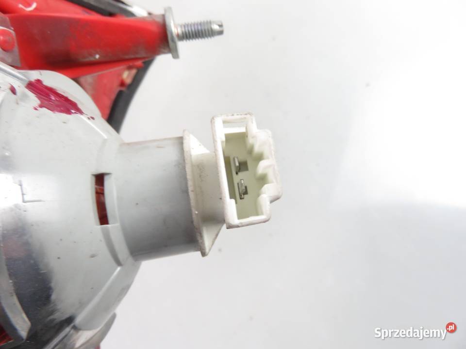 LAMPA LEWA TYLNA KLAPA VW GOLF V 1K6945093G