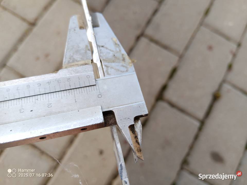 Blacha aluminiowa ryflowana 30x300 2mm