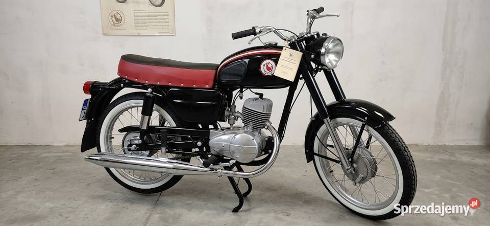 Kultowa WSK 125 1977r Kompletny projekt z uszkodzony