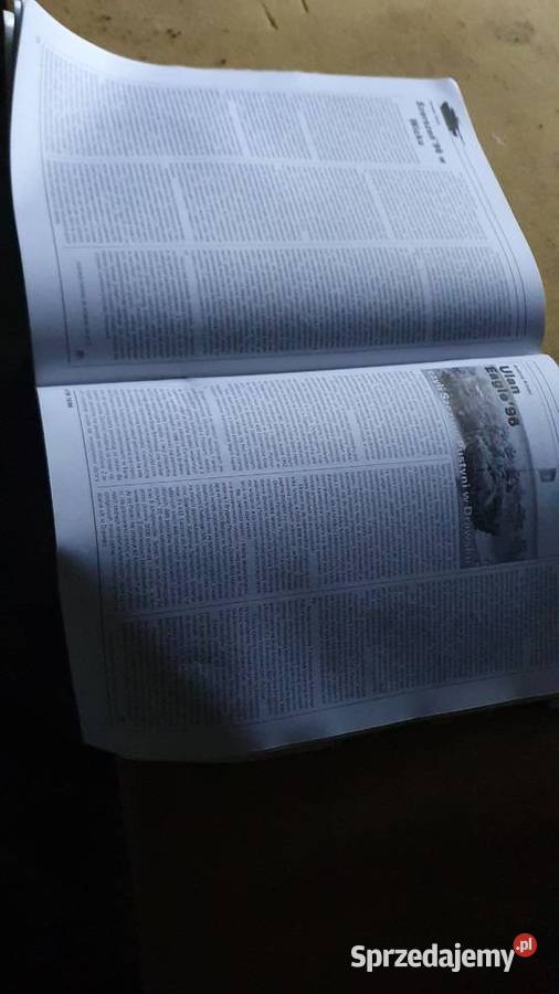 Magazyny nowa technika wojskowa ok 30 Lata 90te Warszawa
