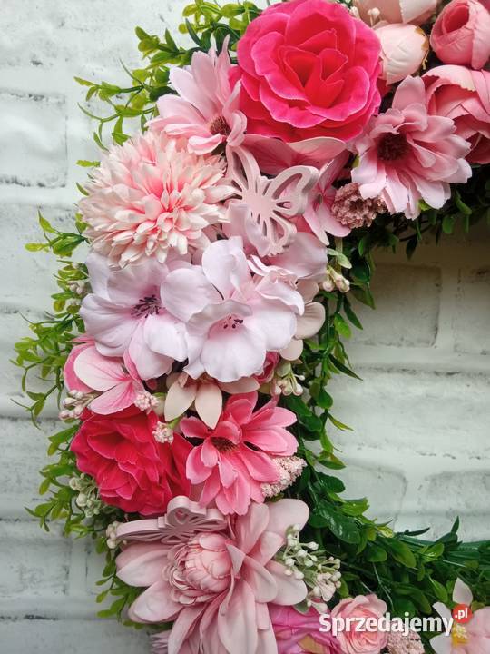 Dekoracyjny wianek na drzwi z motylkami Czerwionka-Leszczyny