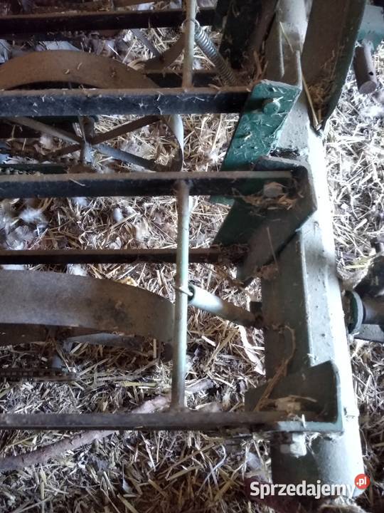 Siewnik do warzyw 6 rzędowy nieuszkodzony