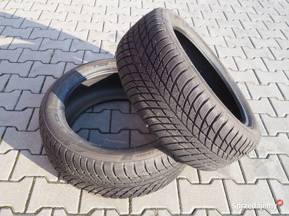 Bridgestone BLIZZAK 24545 R19 XL opony zimowe Motoryzacja Stęszew
