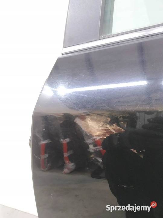 DRZWI LEWE TYŁ 209 SEDAN Toyota Avensis III 2009