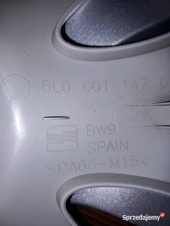 Kołpaki seat 15 na spinki oryginalne Kołpaki Włocławek