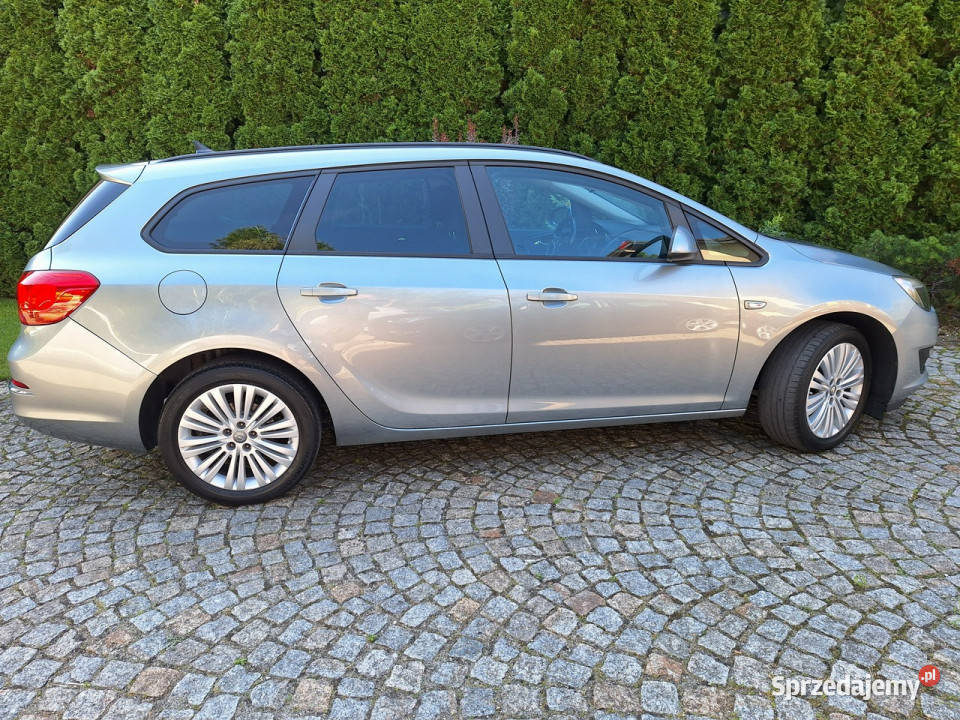 Opel Astra Sport Tourer 14 Turbo Edition J relingi dachowe Siewierz
