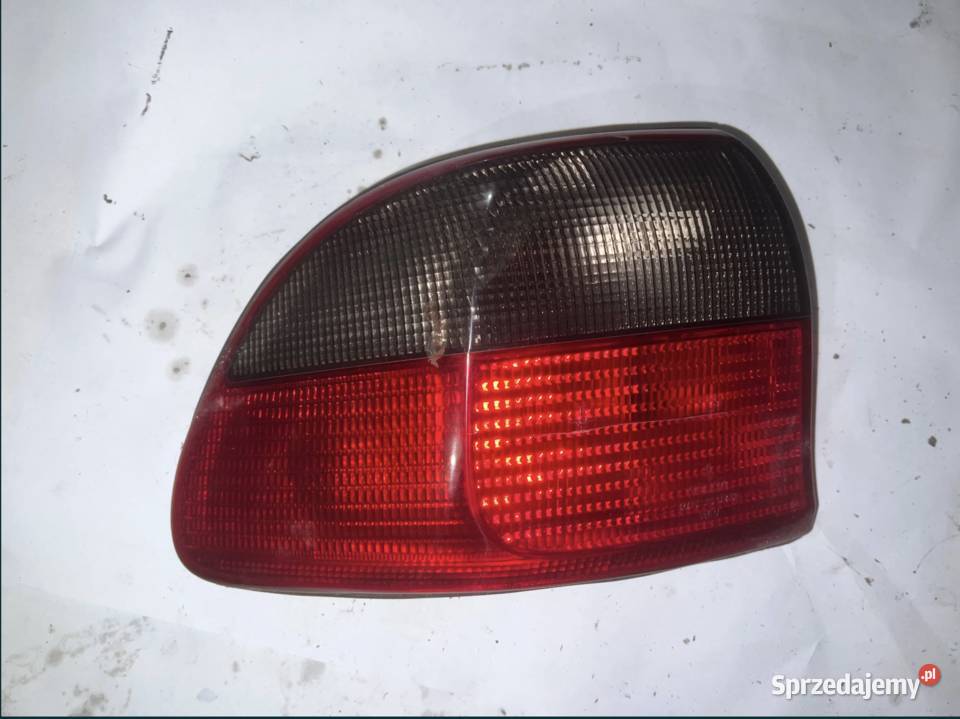 Lampa tył lewa Opel Omega sedan Ostrów Wielkopolski