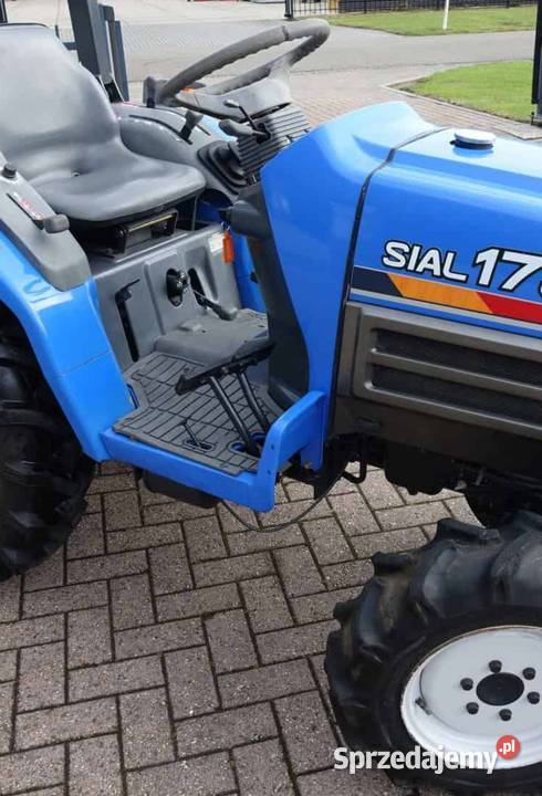 Iseki Sial 173 traktorek 4x4 AWD Skrzynia biegów Manualna