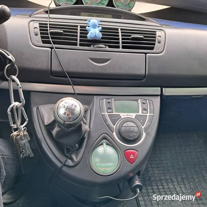 Sprzedam peugota 807 Rok produkcji 2005 Czarny Bór sprzedam