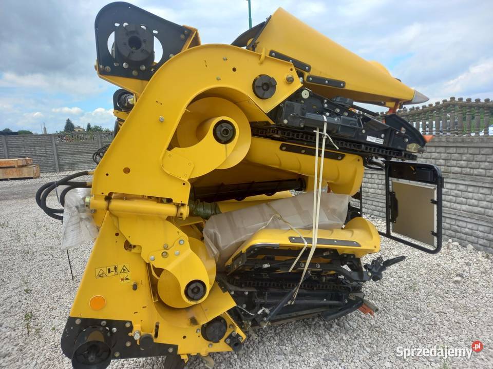 Przystawka do kukurydzy HOLLAND F8 FABRYCZNIE New Holland Pozostałe Biskupice