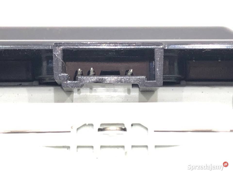 LAMPKA PODSUFITKI LUSTERKO TYŁ AUDI A8 D5 podkarpackie