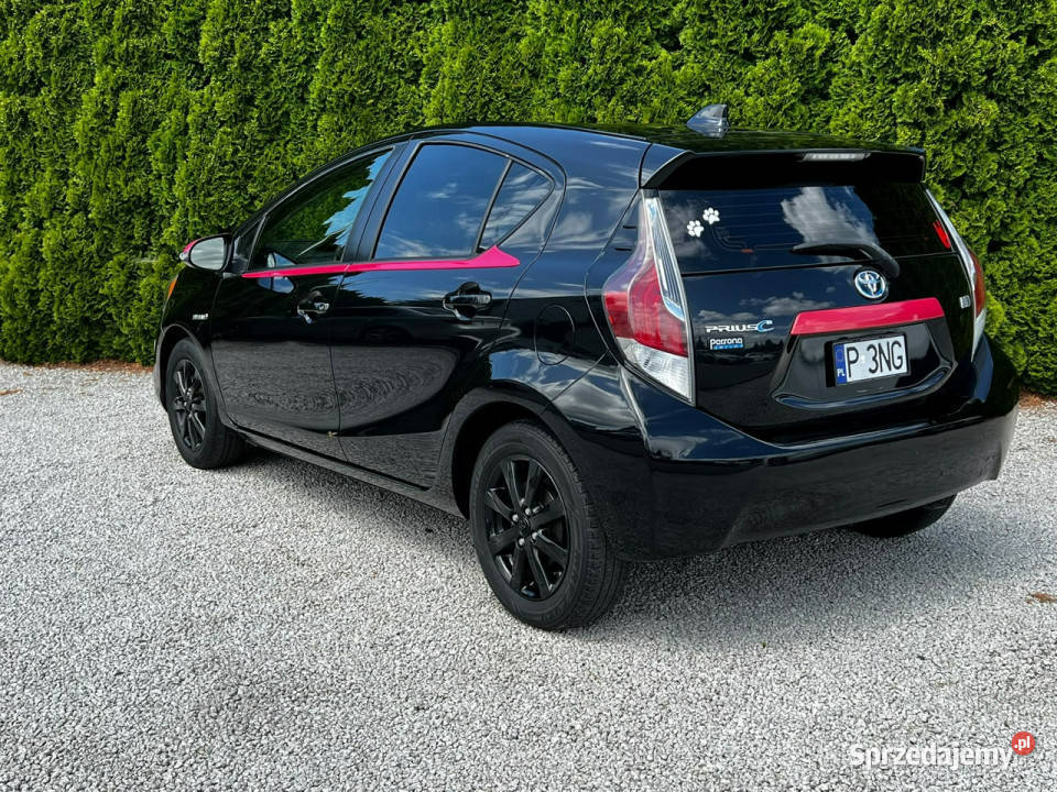 Toyota Prius PRIUS C 15 Hybryda IV 20152023 Hatchback Baranowo
