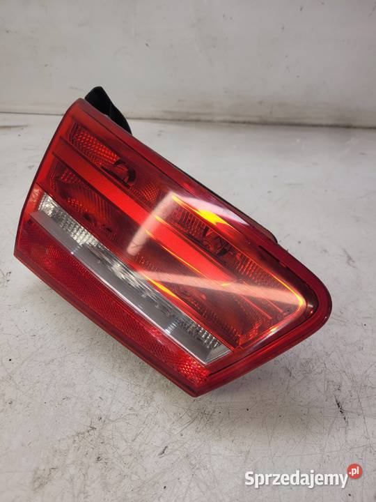 LAMPA LEWY TYŁ W KLAPĘ AUDI A6 C7 SEDAN Przystajń