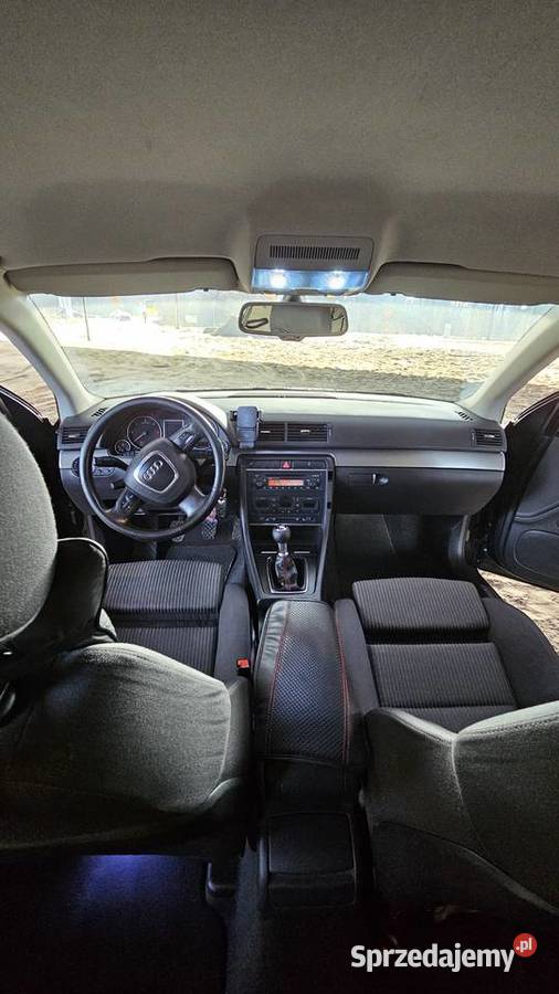 Audi A4 B7 20 TDI avant bixenon pdc tempomat Radom