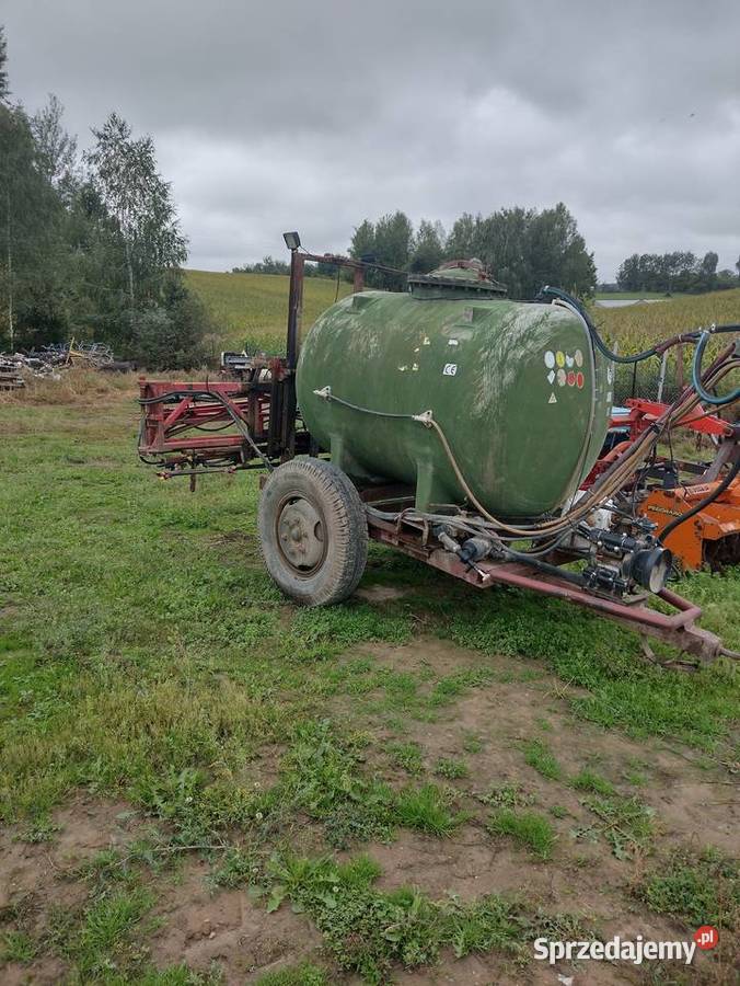 Opryskiwacz 2000 l hydraulika nowa pompa i nieuszkodzony Spławy Pierwsze