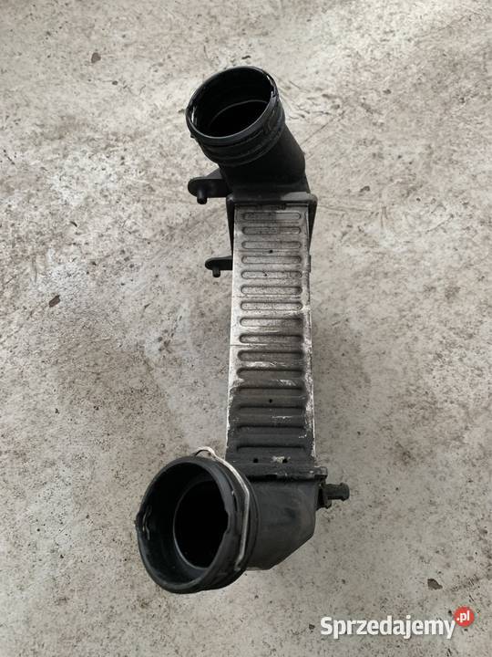 Chłodnica powietrza passat b5 fl 130 Luboszyce