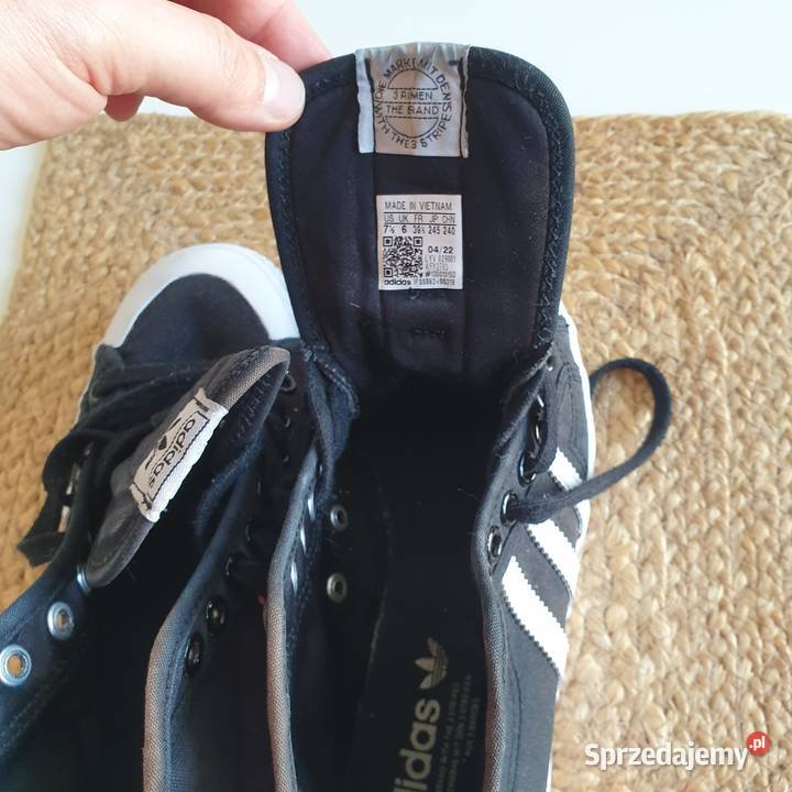 Trampki adidasa Obuwie sportowe Dzierżoniów