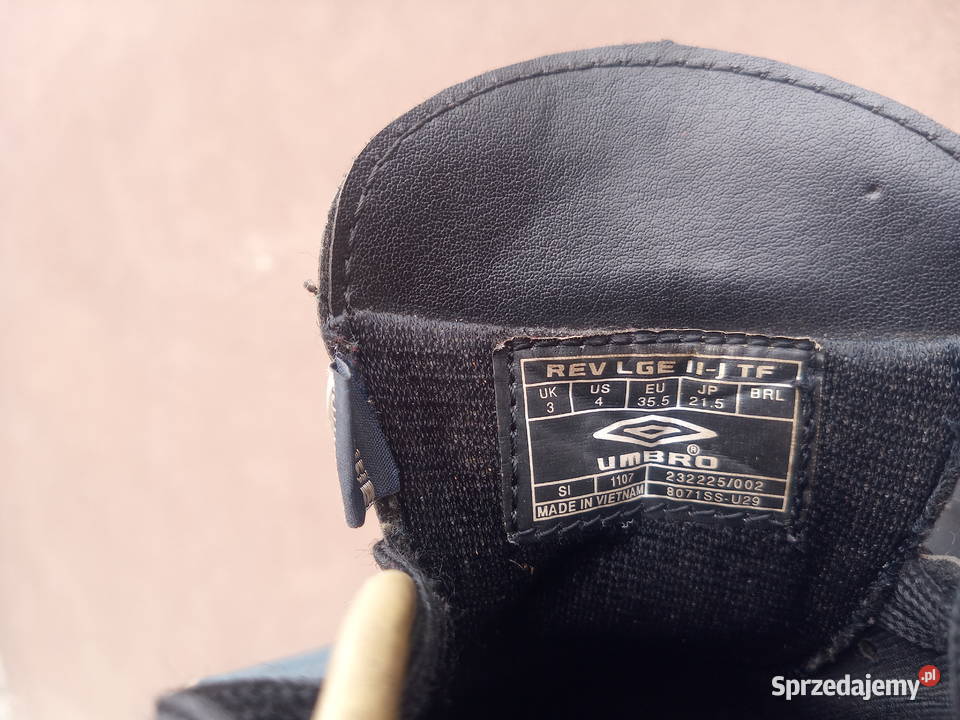 BUTY MŁODZIEŻOWE UMBRO KORKI wielkopolskie Leszno sprzedam