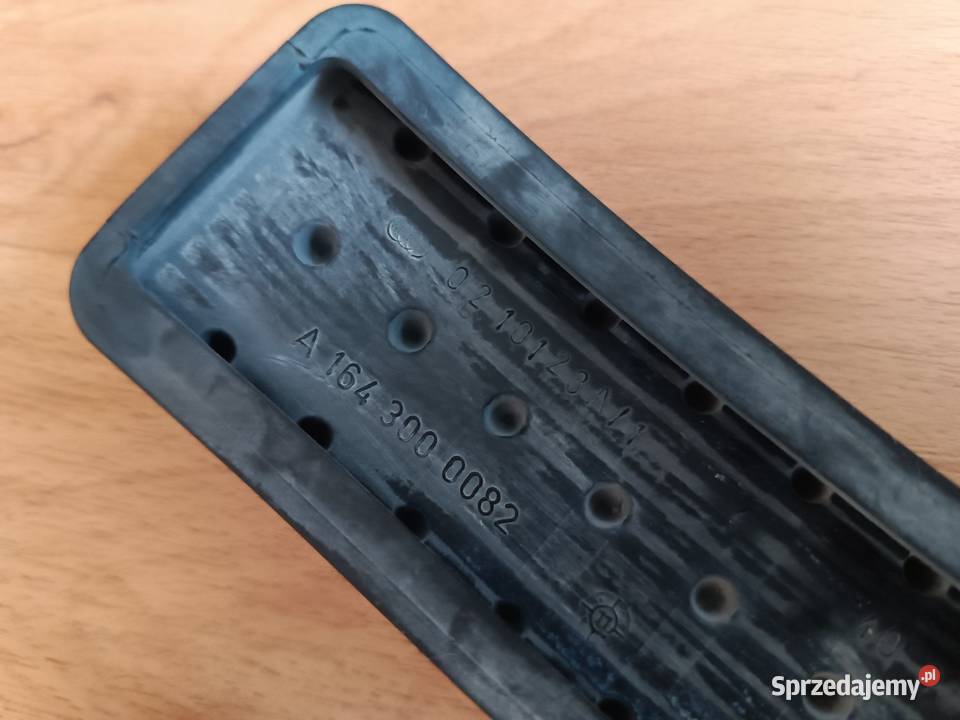 Nakładki na pedały AMG Mercedes w166 oryginał Gorlice