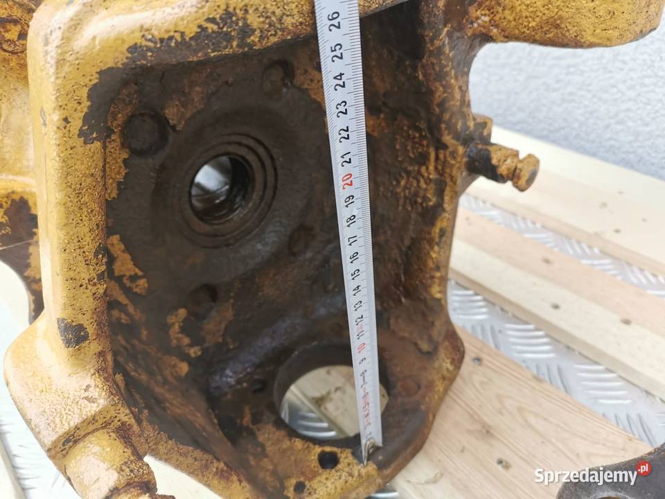 CAT TH 220 Reduktor Zwrotnica Carraro Wilkowo