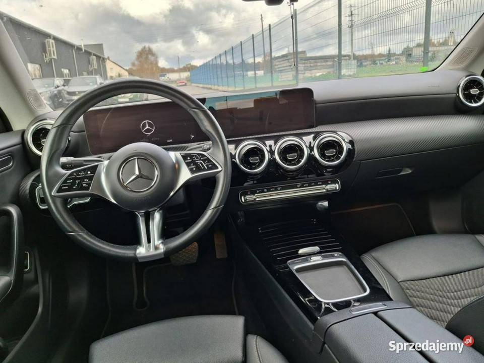 Mercedes CLA 200 II 2019 Komorniki sprzedam