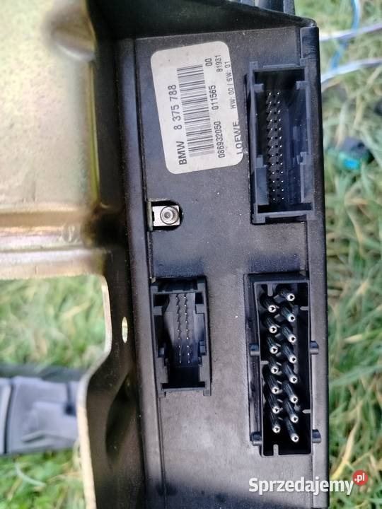 Bmw e39 sedan DSP subwoofer wzmacniacz wiązka osobowe Części łódzkie Aleksandrów Łódzki