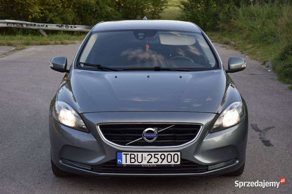 Volvo v40 d2 20d 190 AUTOMAT V40