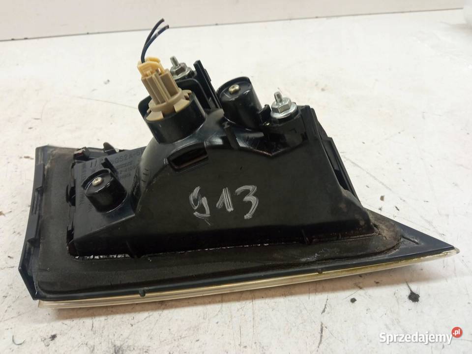 LAMPA TYŁ W KLAPĘ PRAWA KOMBI GH Mazda 6 II