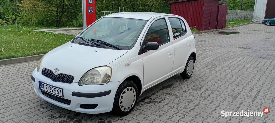 Toyota Yaris 2004 D4D  14 diesel nieuszkodzony Łańcut