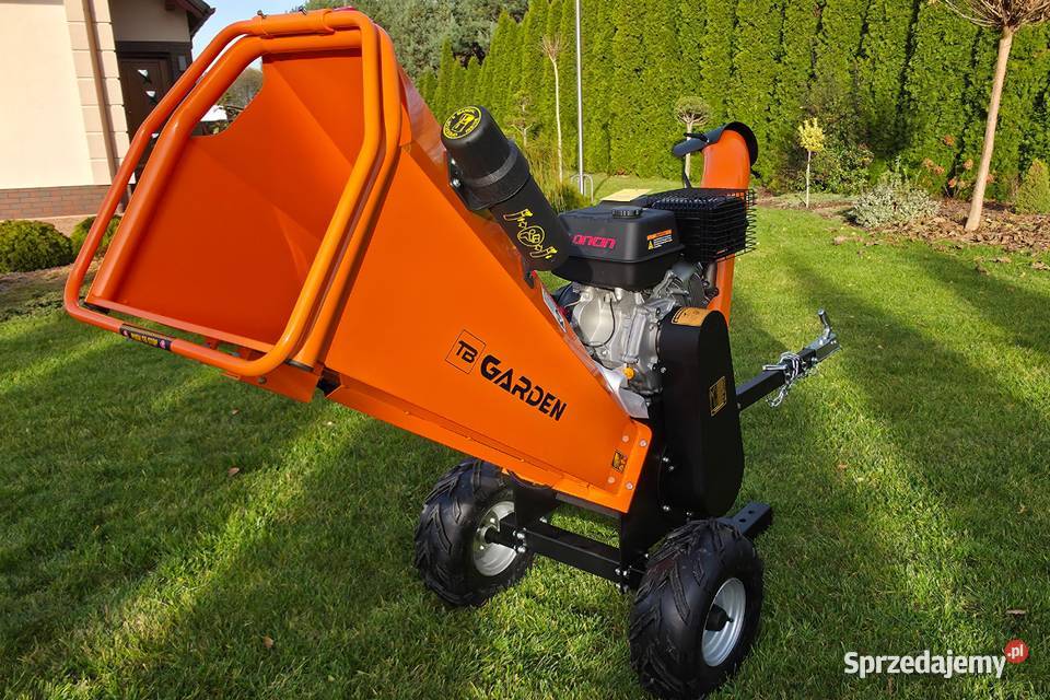 ROZDRABNIACZ DO GAŁĘZI 12 RĘBAK SPALINOWY TB Pozostałe