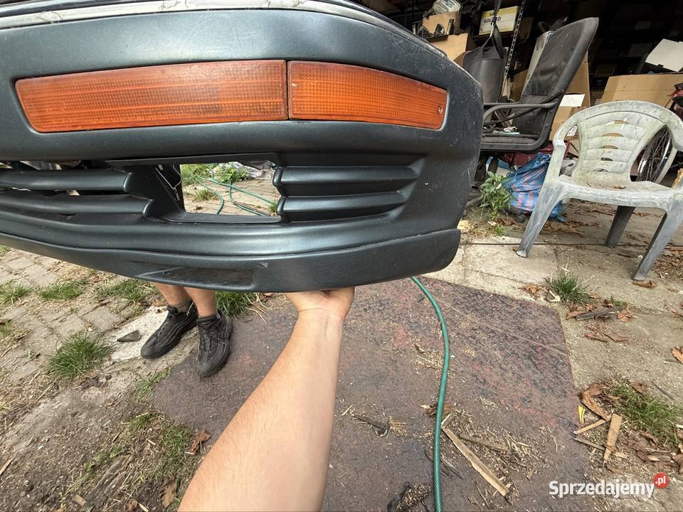 Zderzak przedni Lexus LS400 UCF10 93r Zderzaki