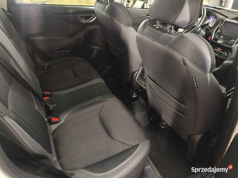 Subaru Forester 20 benzyna Salon Polska 2020 światła LED Złotów