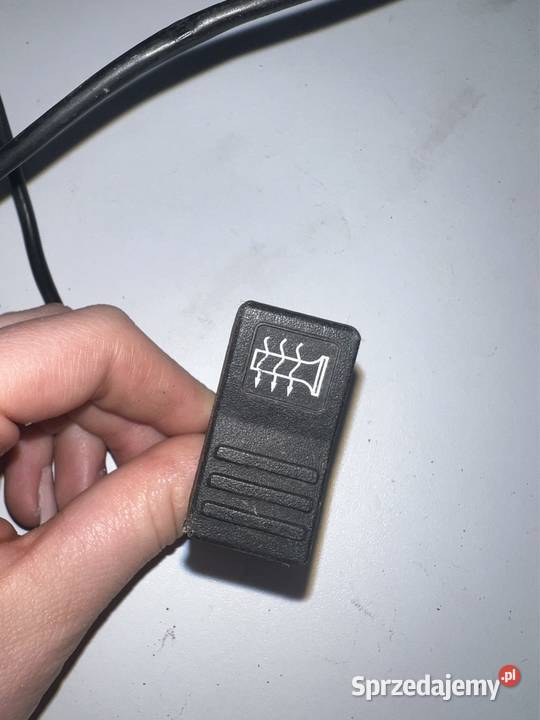 Włącznik grzanych manetek BMW R850r Ostrzeszów