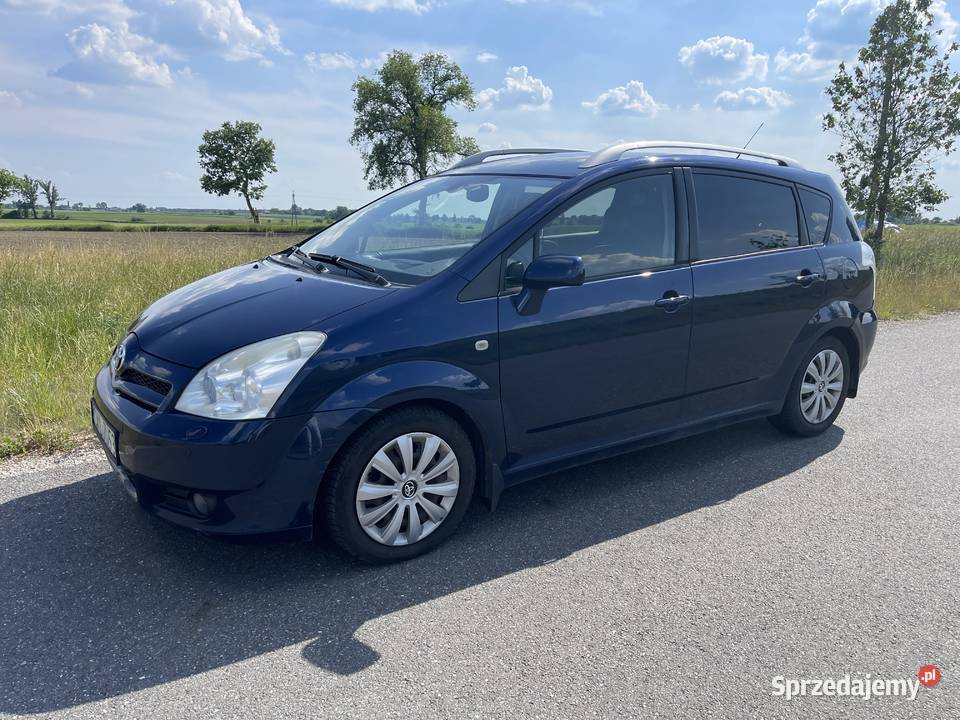 Toyota Corolla Verso 2007 silnik 22 D4D moc 136 Wieniec