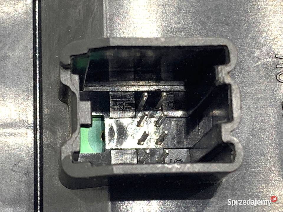 PRZEŁĄCZNIK SZYB OPEL ZAFIRA C 13305012 Minivan
